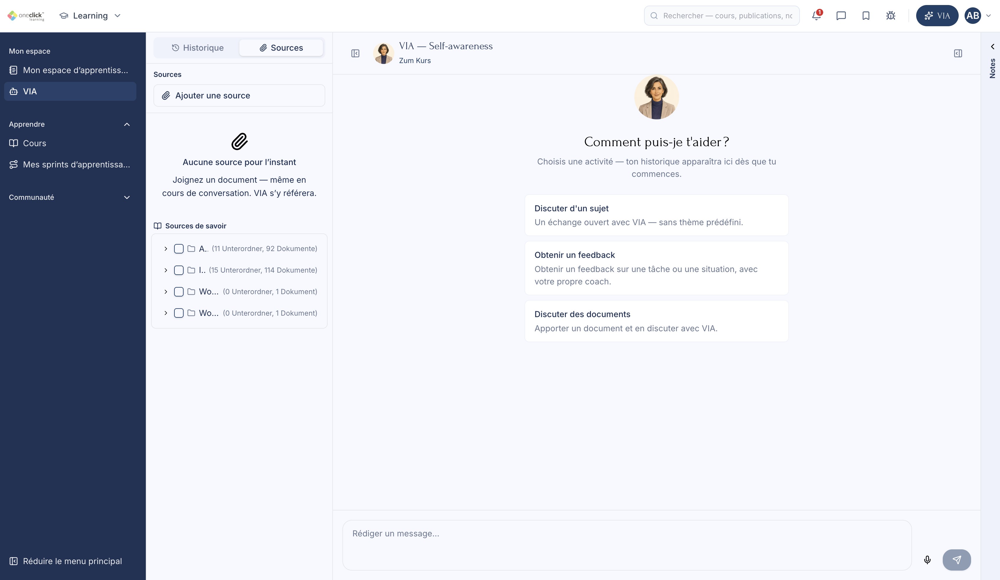 Documents propres, sources de cours et bibliothèque comme base de connaissances pour VIA